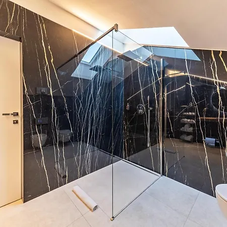 App 303 Palazzo Cavour